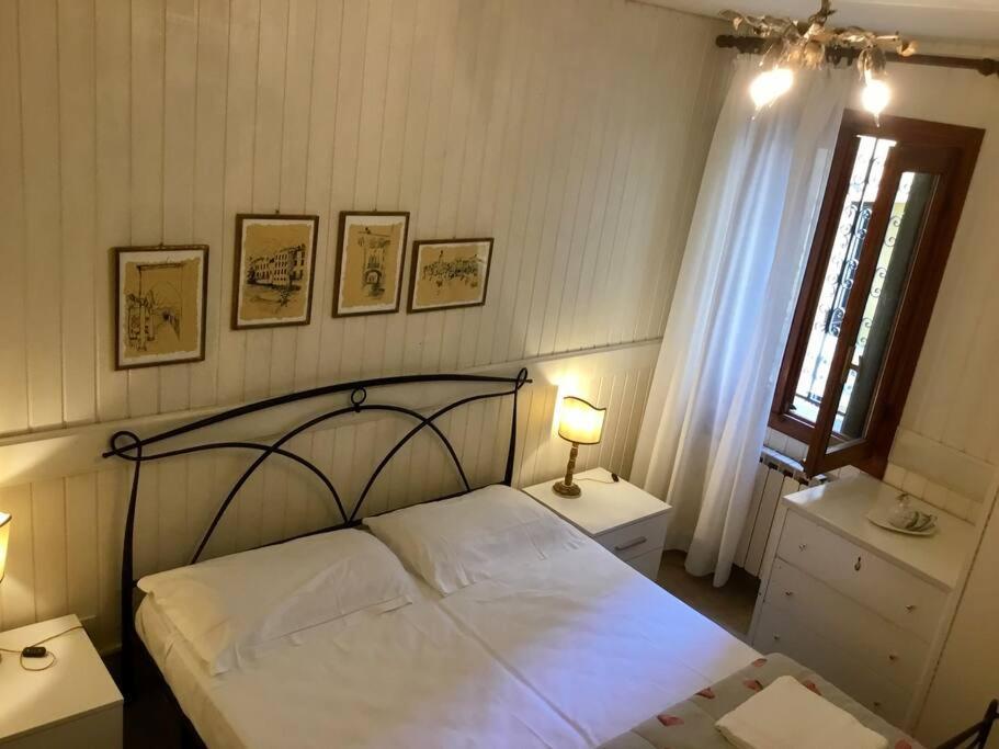 Apartment Close San Marco And Biennale Venesia Bagian luar foto